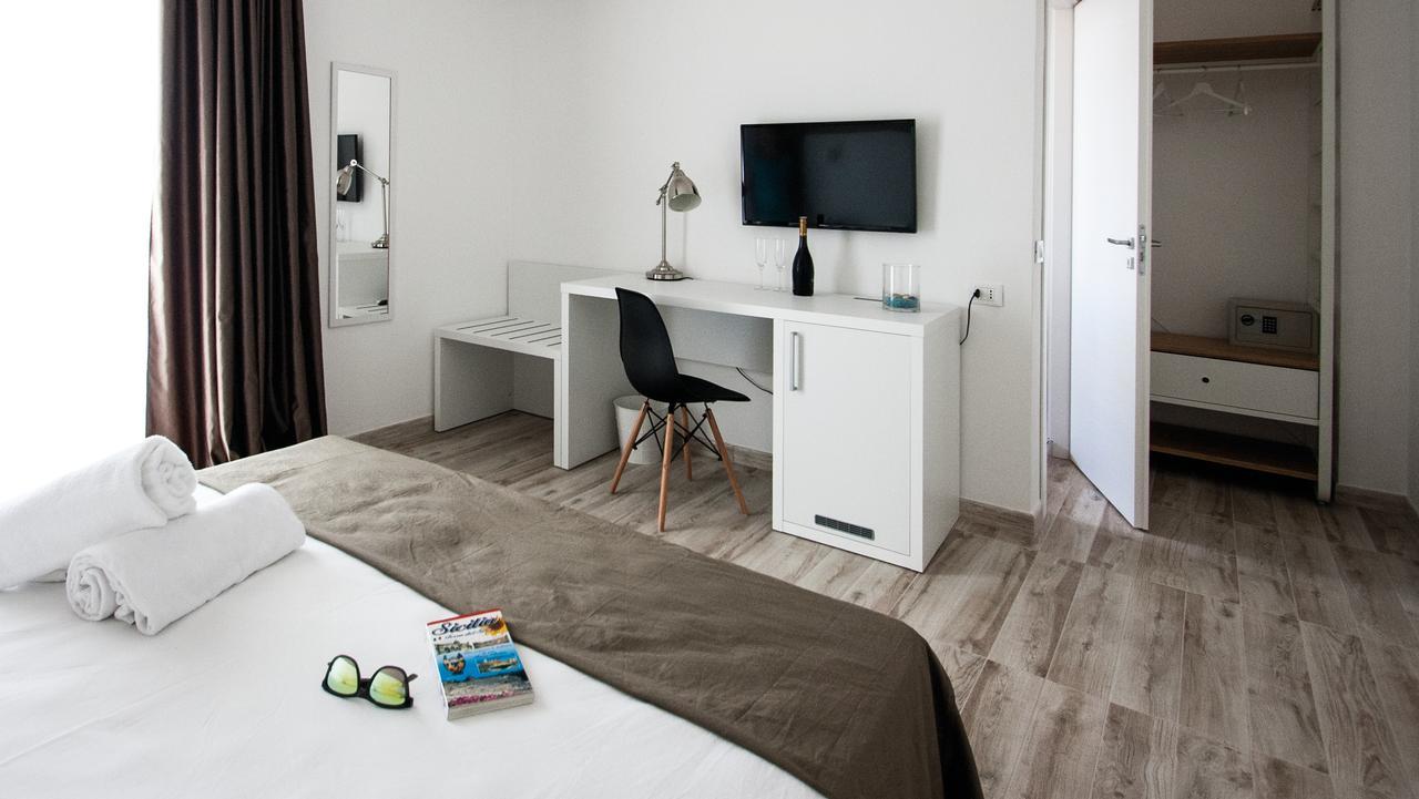 Amada Siracusa 3* Citta Giardino (Syracuse)
